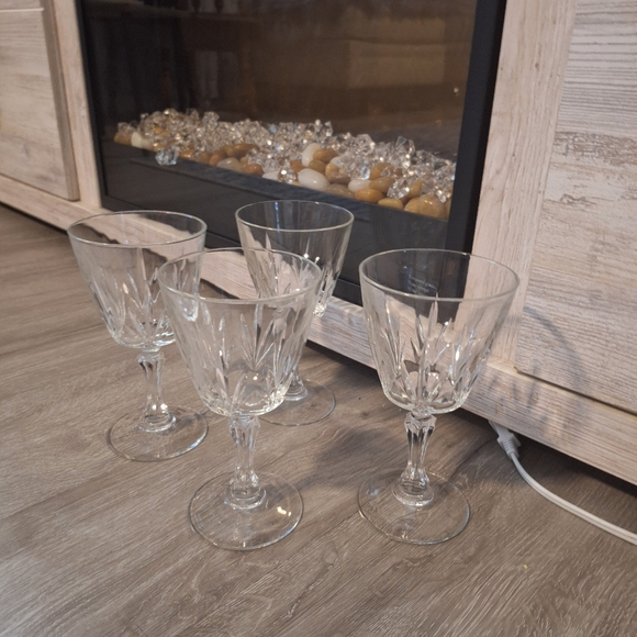 Crystal Vintage Wine/Water Stemware - Picture 5 of 17